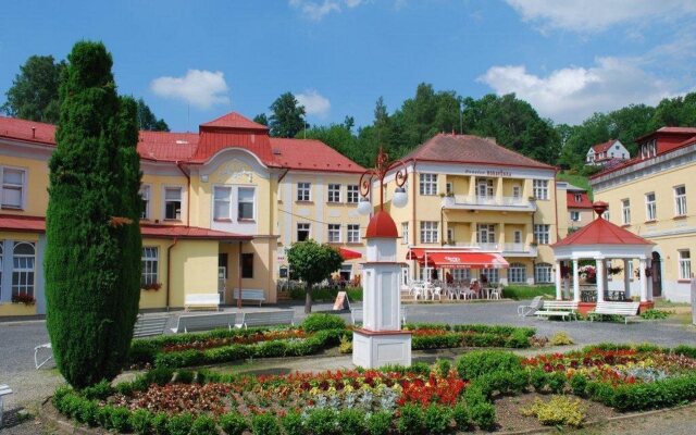 Spa Resort Libverda - Hotel Lesni Zatisi