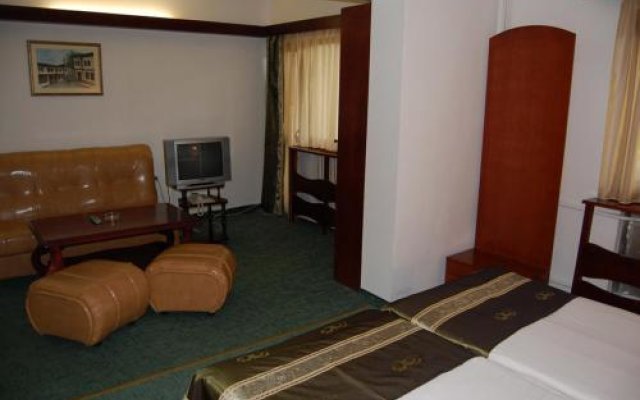 Hotel Tryavna Complex