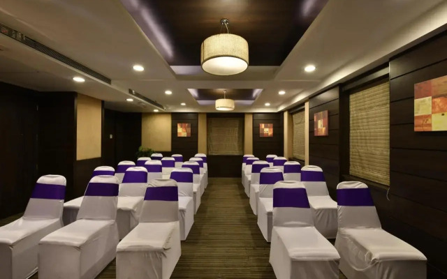 Hotel Leafio Marigold-Near Airport