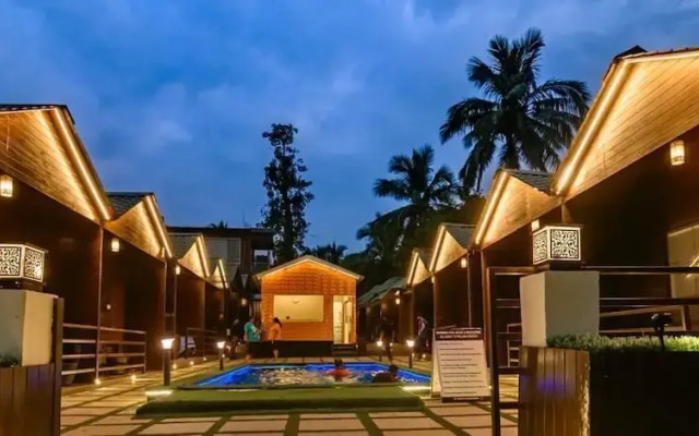 Wood House Beach Resort