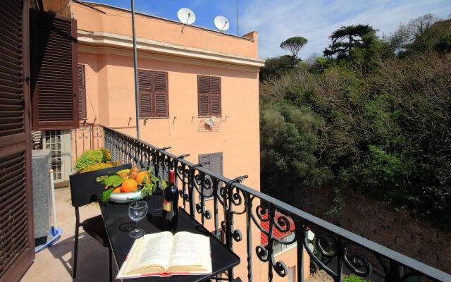 Sleep in Italy - SpanishSteps Apartments