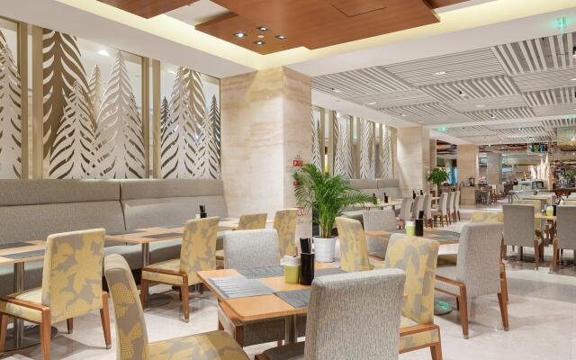 Holiday Inn Qingdao Expo