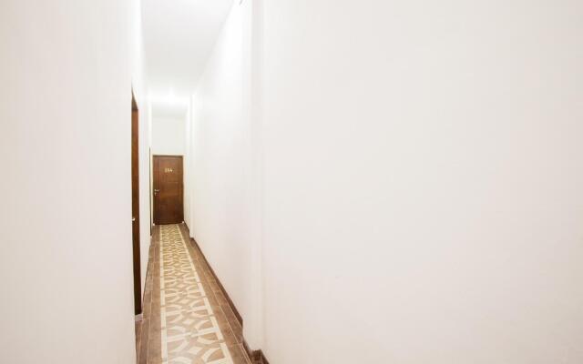 OYO 2720 Sutomo Inn