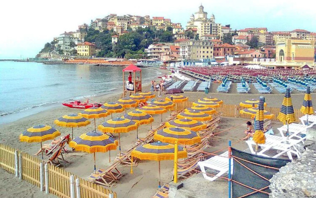 Apartment in Imperia Near the sea
