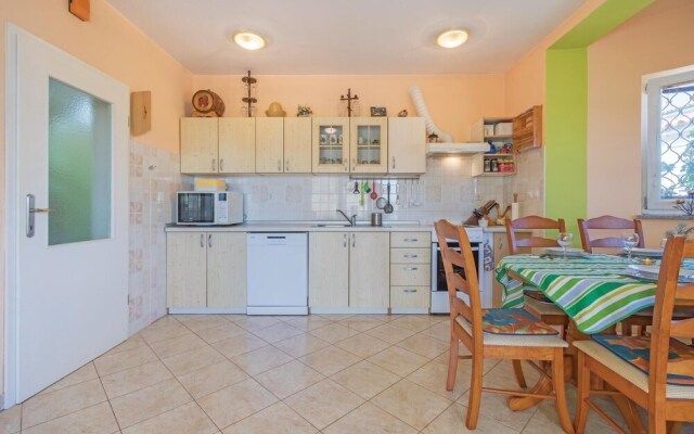 Stunning Home in Betiga With Wifi and 2 Bedrooms