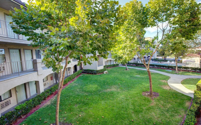 Inn At Rohnert Park