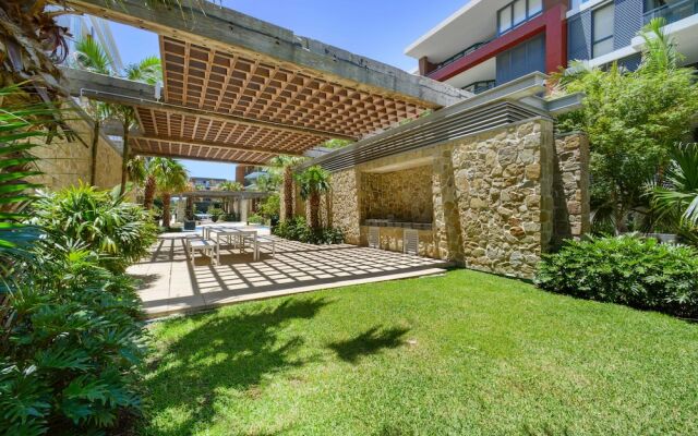 Deluxe Retreat in the Centre of Convenience