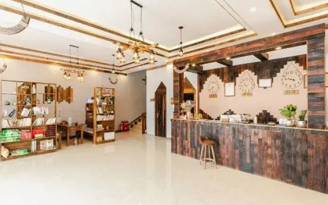 Xiyi Hailuogou townlet Xiaozhu Homestay