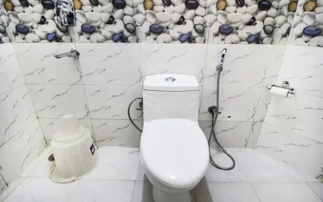 Fabhotel Orio
