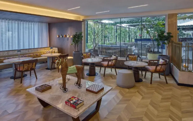 ICONIQA Hotel, Mumbai International Airport