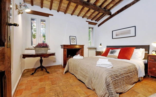 San Callisto - WR Apartments