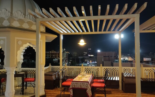 Laxmi Palace Heritage Boutique