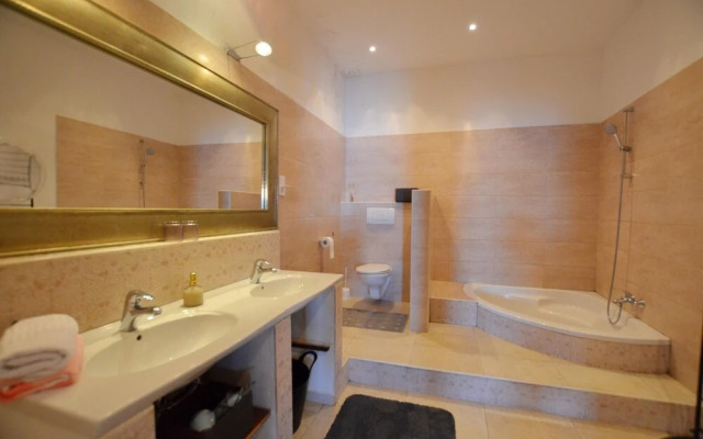 Chesa Konoba Sea View