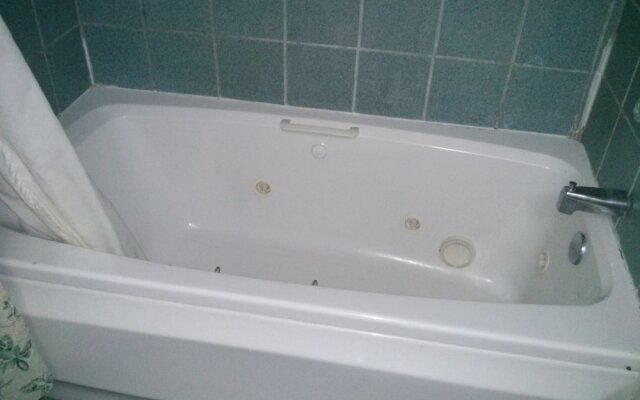 Valu Stay Inn & Suites Hastings