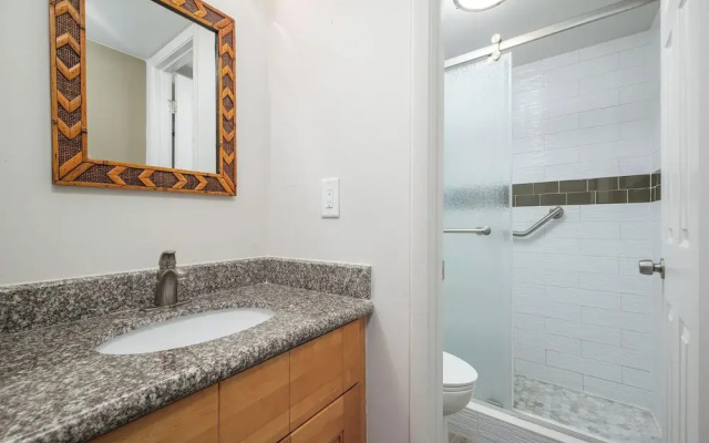 Quail Hollow B3-1TH by Distinctive Beach Rentals