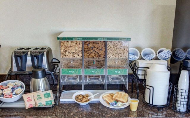 Comfort Inn & Suites Greeley