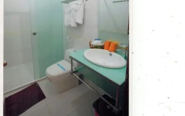 Tin Hoa Hotel 1
