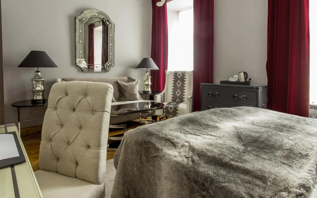 Hotel St. Petersbourg