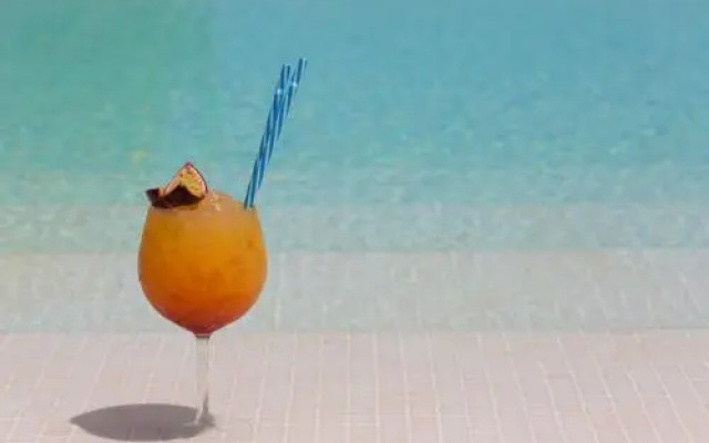 White Apartments - Adults Only