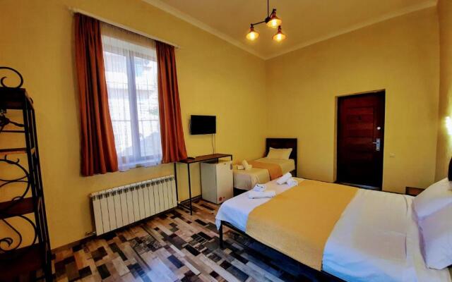 GF Hotel