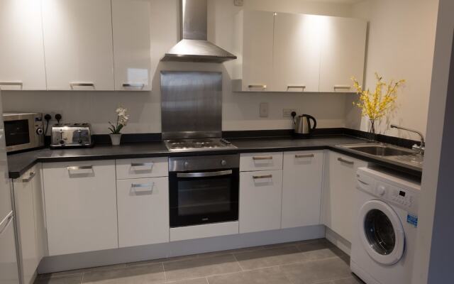 Meridian Apartments - Southend