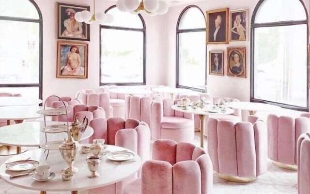 Garrison Inn Boutique Hotel