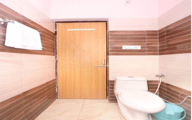 OYO 11497 Hotel Sharnam