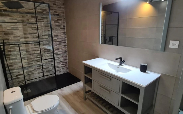 Large Villa - Private Pool - 5 Bedrooms