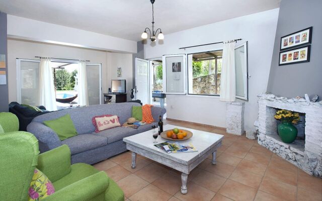 Villa Liostasi with private swimming pool