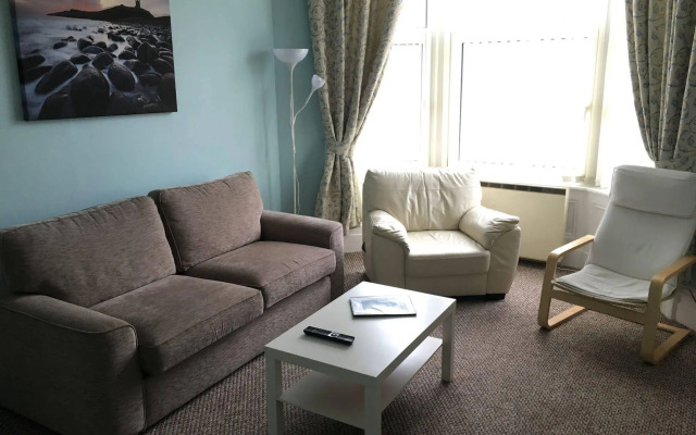 Shores Holiday Apartments