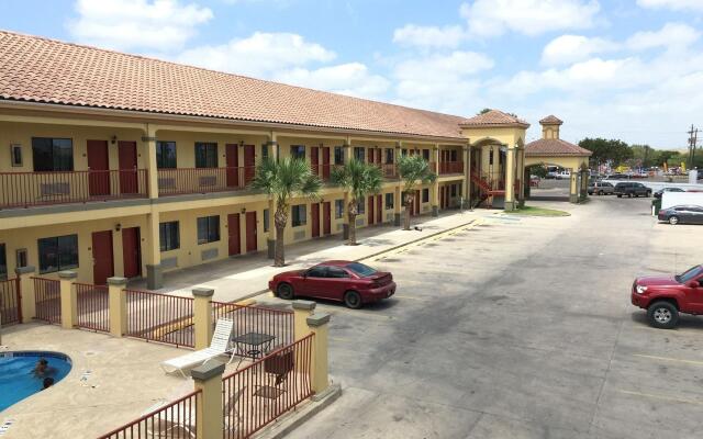 Boca Chica Inn & Suites Brownsville