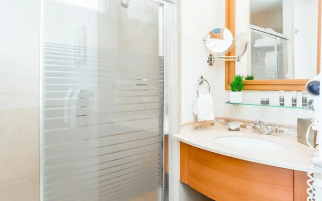 Condado Lagoon Hospitality