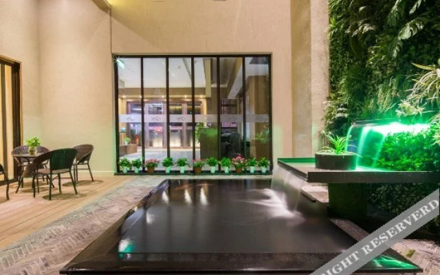Yun Jian Boutique Hotel