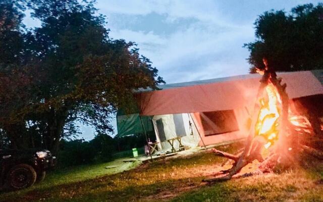 Yala Wild Hut