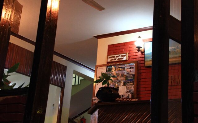 Fairmount Hotel