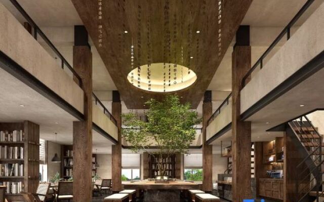 Mid-levels Hot Spring Home