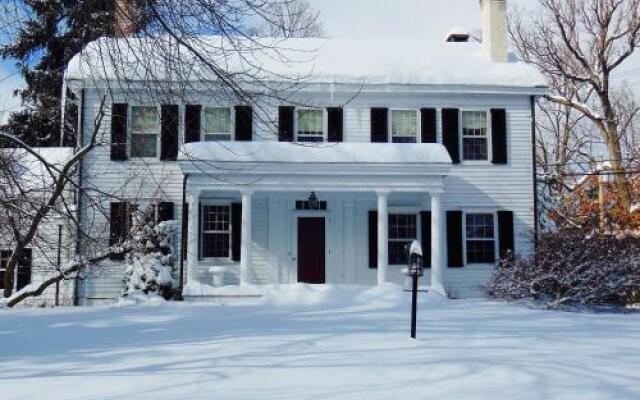 Millbrook Country House Bed & Breakfast