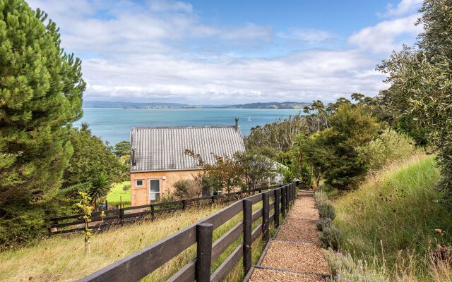 Woodside Bay Cottage