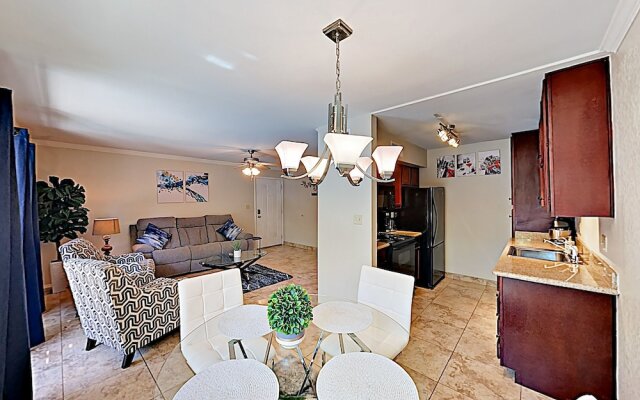 3600 Scottsdale - 2 Br Condo