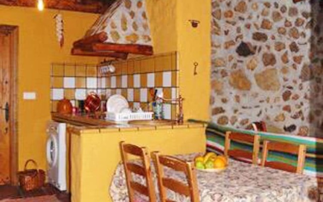 House With 2 Bedrooms in Benaocaz, With Wifi