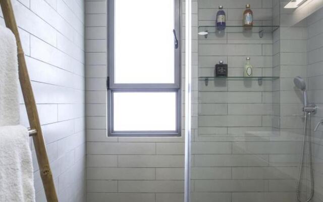 Charming 2BR in Tsvi Brock 6 by HolyGuest