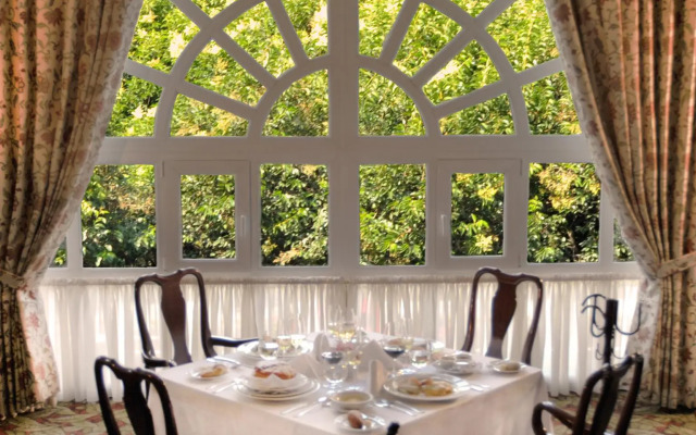 The Green Park Hotel