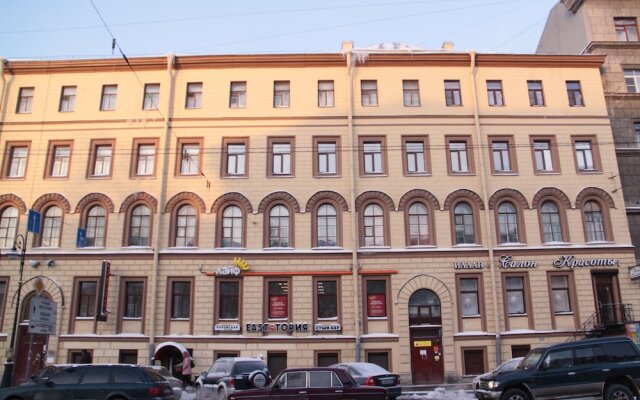 Apartment on Ligovskiy prospect 25
