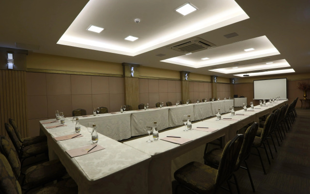 Golden Lis Hotel Boutique