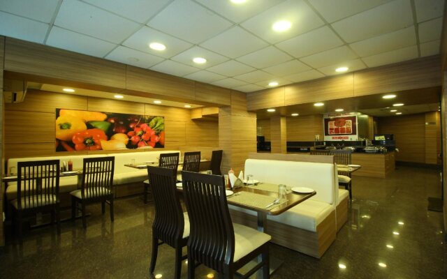 Central Beacon Hotel Surat