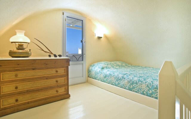 Enigma Apartments and Suites