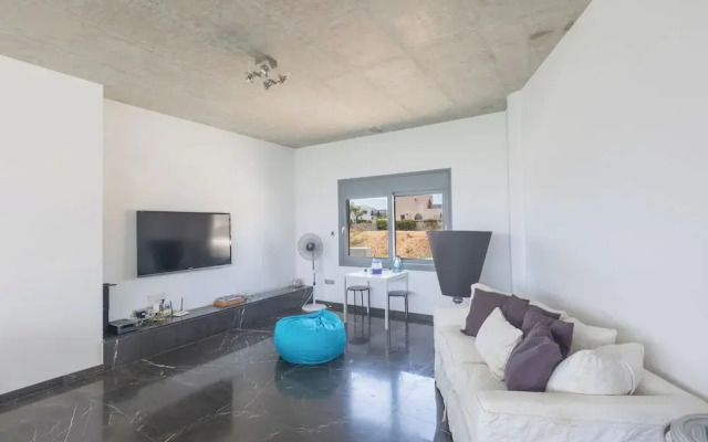 Protaras Holiday Villa El34 - Seafront Villa