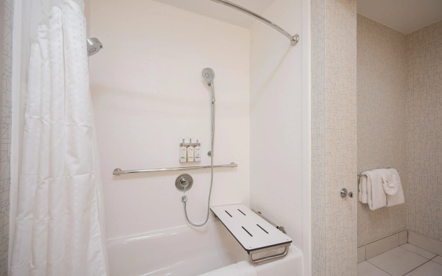 Holiday Inn Express Grover Beach-Pismo Beach Area by IHG