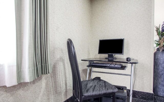 Motel 6 East Windsor, NJ - Hightstown