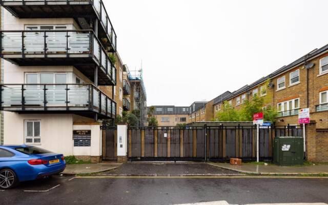 The Walworth Hideout - Elegant 2bdr Flat